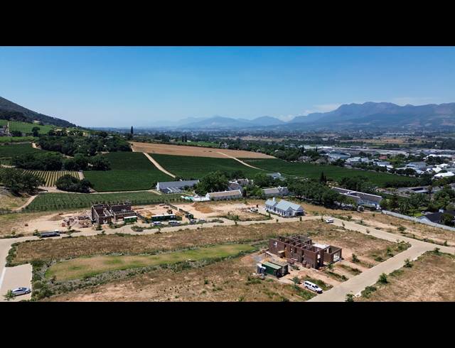 897M² VACANT LAND FOR SALE IN COURTRAI